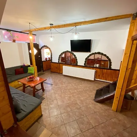 Casa Aramis 招待所 阿祖加